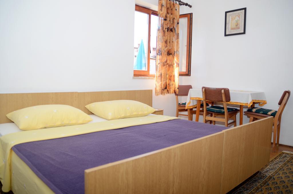 Apartments Ana Rovinj Eksteriør billede